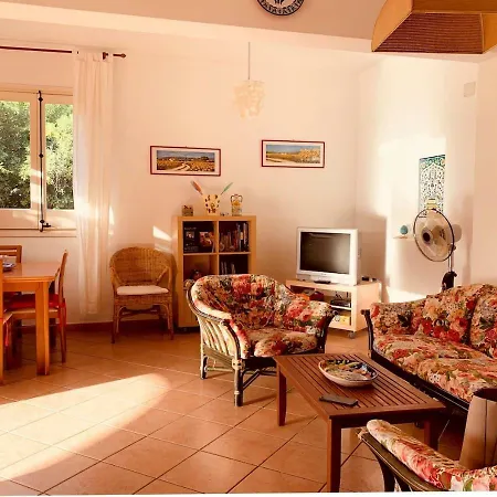 Villa The White Hibiscus Trappeto (Sicily)
